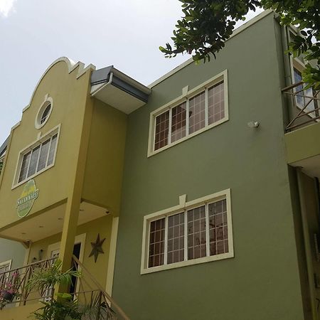 Savannah Maison Guest HousePort of Spain エクステリア 写真