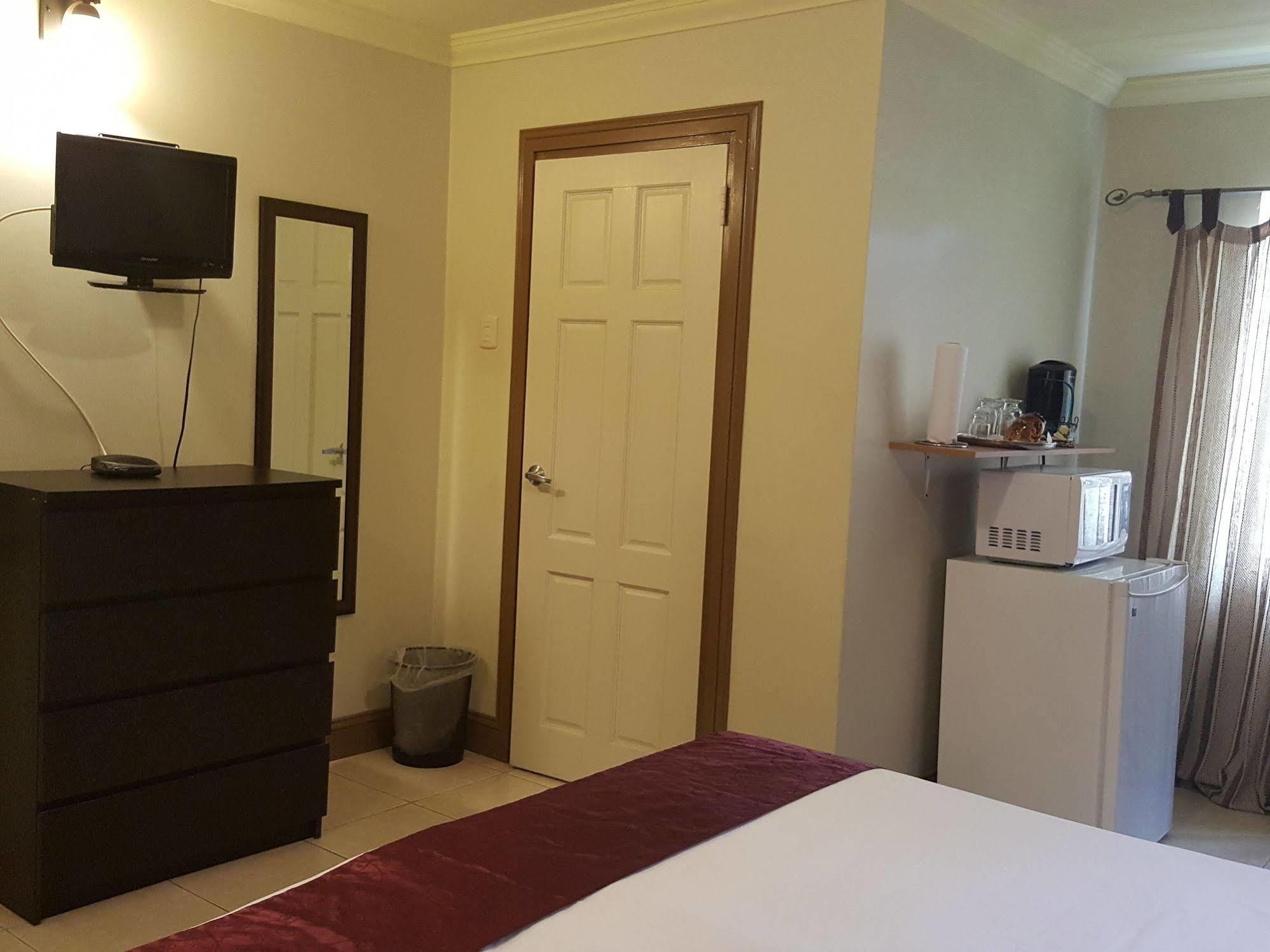 Savannah Maison Guest HousePort of Spain エクステリア 写真